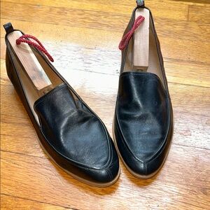 Susina leather loafer  shoes size 9